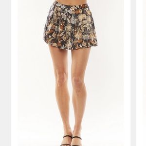 Amuse Society Mollue Shorts